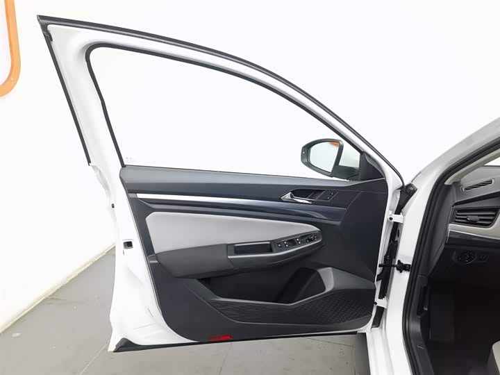 Фото 8 - Volkswagen Bora