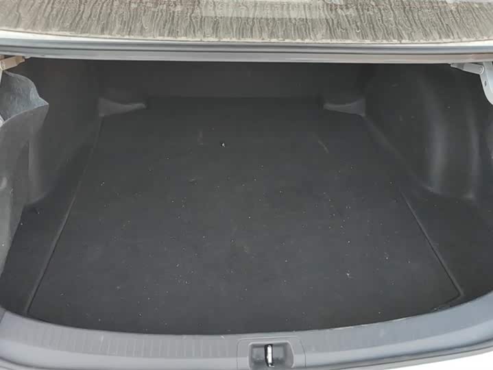 Фото 4 - Toyota Corolla