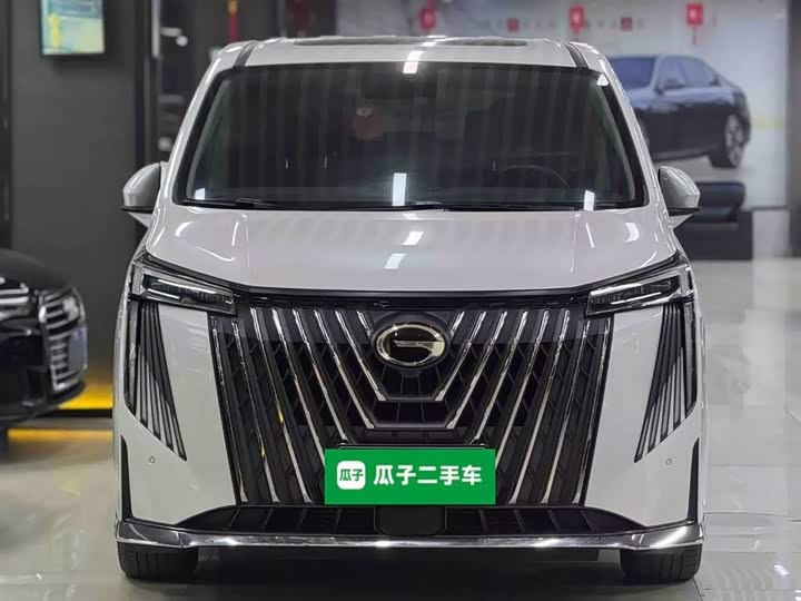 Фото 3 - GAC Trumpchi M8