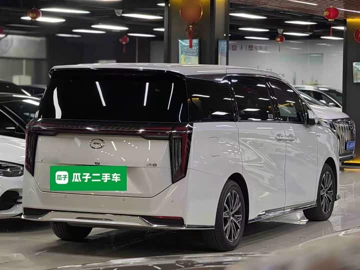 Фото 7 - GAC Trumpchi M8