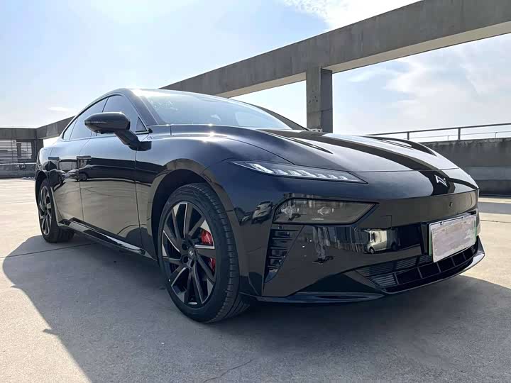 Фото 2 - Dongfeng Yipai eπ 007