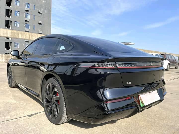 Фото 4 - Dongfeng Yipai eπ 007