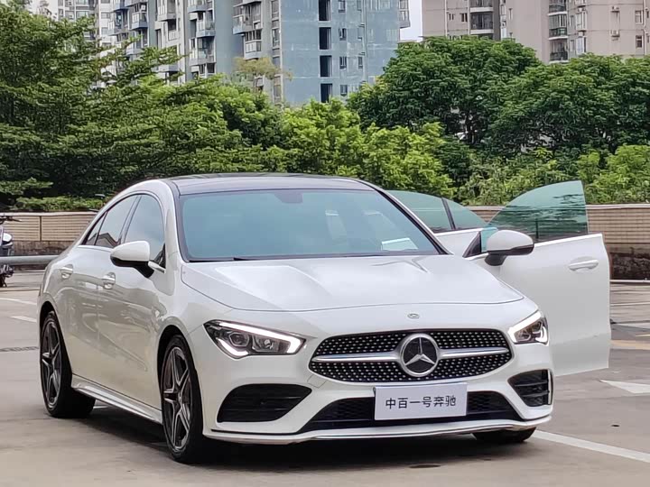 Фото 2 - Mercedes-Benz CLA-Class