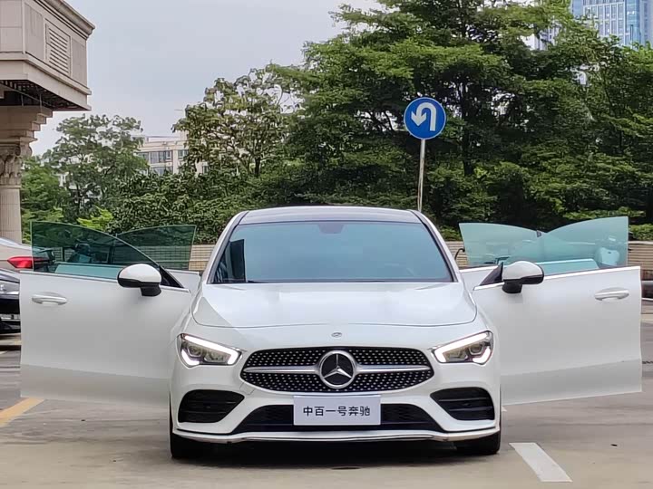 Фото 3 - Mercedes-Benz CLA-Class
