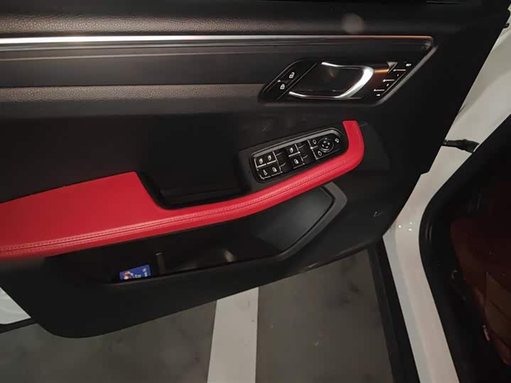 Фото 7 - Porsche Macan