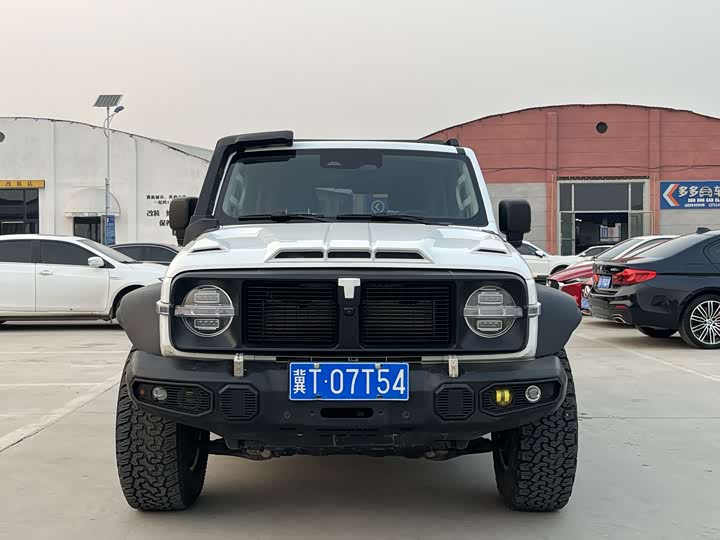 Фото 1 - Tank 300