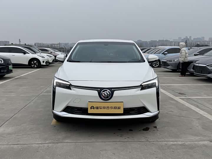 Фото 2 - Buick Velite 6