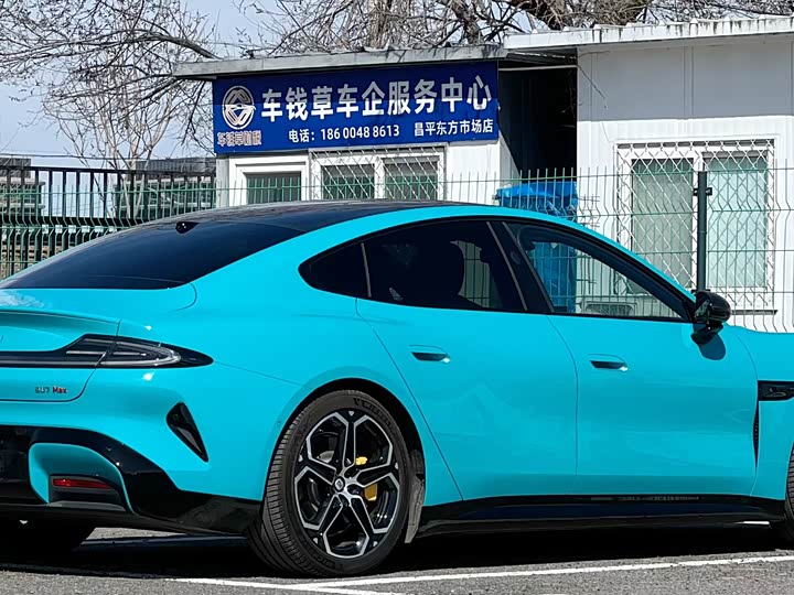 Фото 4 - Xiaomi SU7