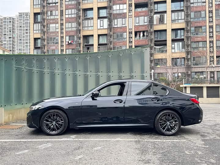 Фото 2 - BMW 3 Series