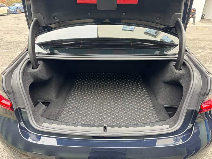 Фото 7 - BMW 3 Series