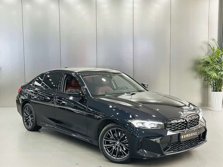 Фото 3 - BMW 3 Series