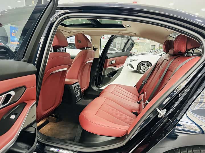 Фото 6 - BMW 3 Series