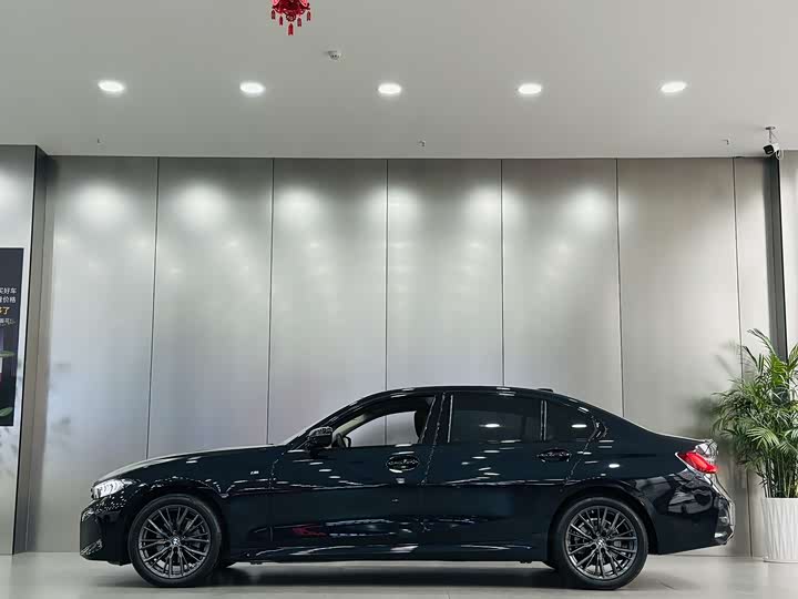 Фото 7 - BMW 3 Series