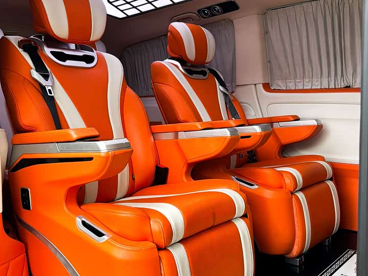 Фото 8 - Mercedes-Benz Vito