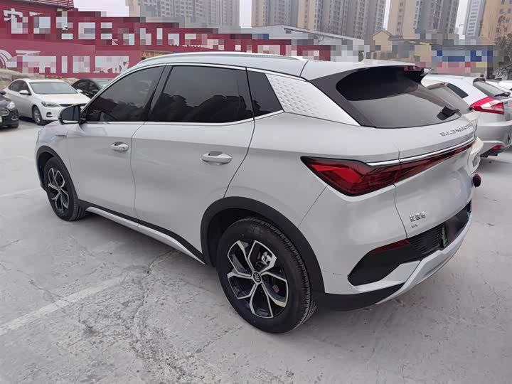 Фото 5 - BYD Yuan Plus