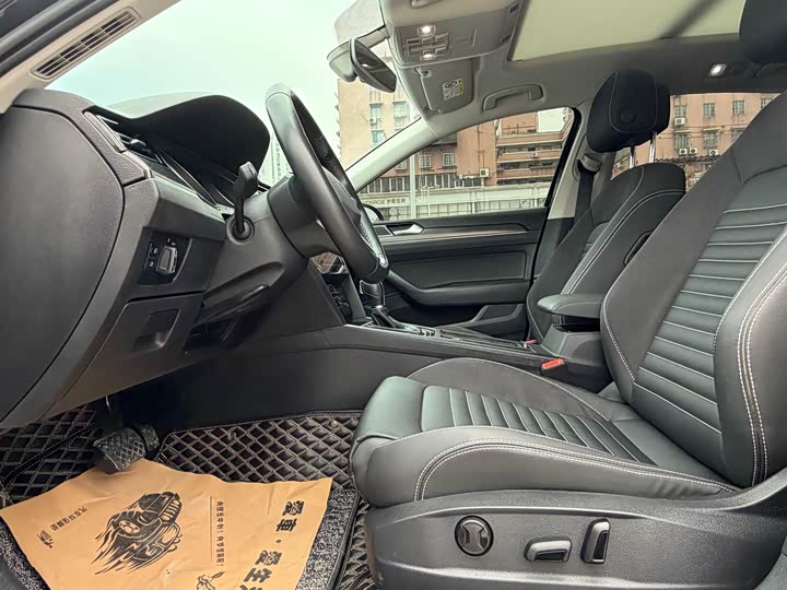 Фото 7 - Volkswagen Magotan