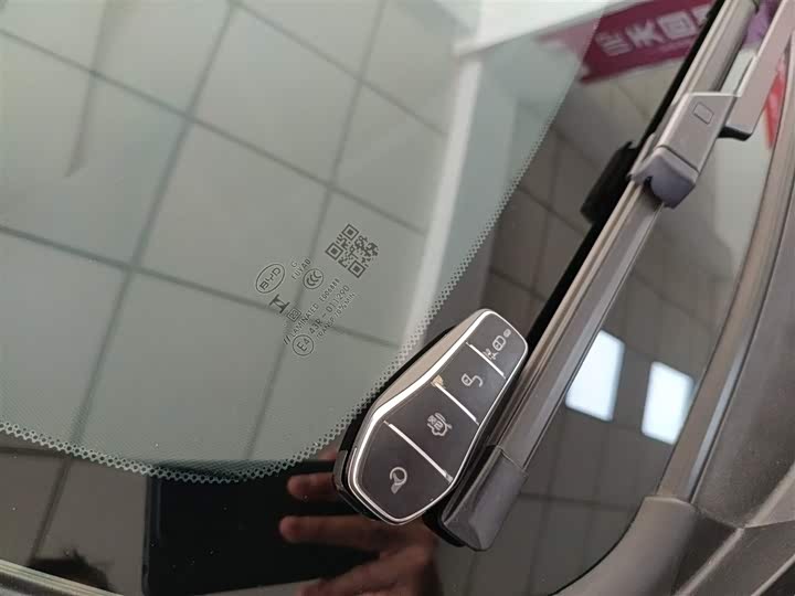 Фото 9 - BYD Dolphin