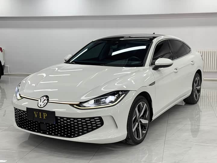 Фото 1 - Volkswagen Lamando L