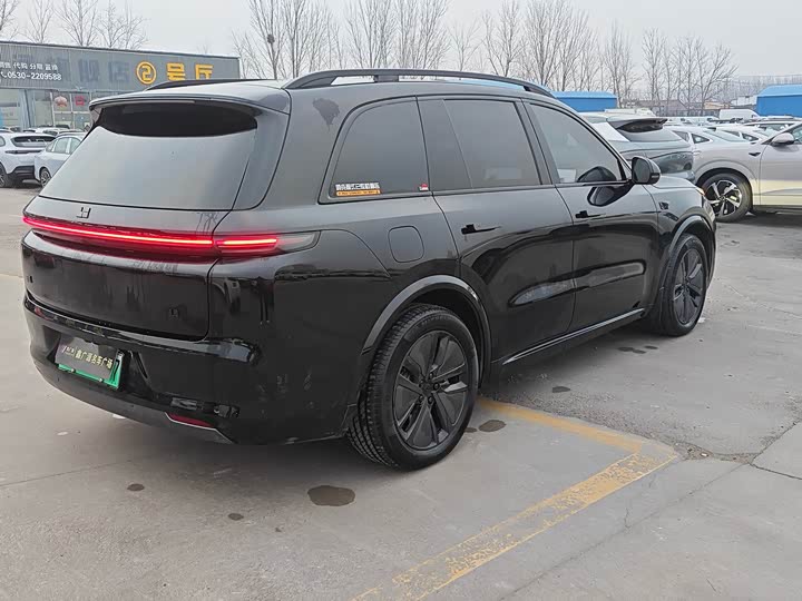 Фото 8 - LiXiang L8