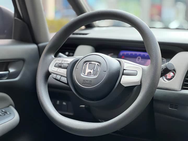 Фото 4 - Honda Life