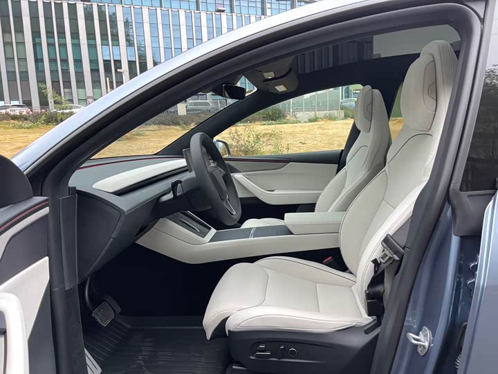 Фото 5 - Tesla Model Y