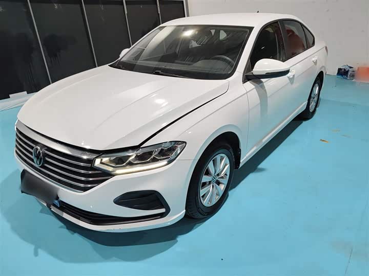 Фото 2 - Volkswagen Lavida