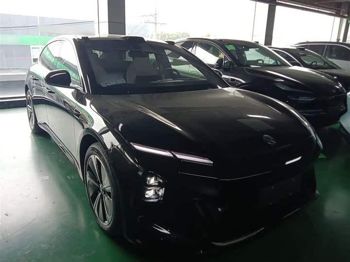 Фото 4 - Nio ET5T