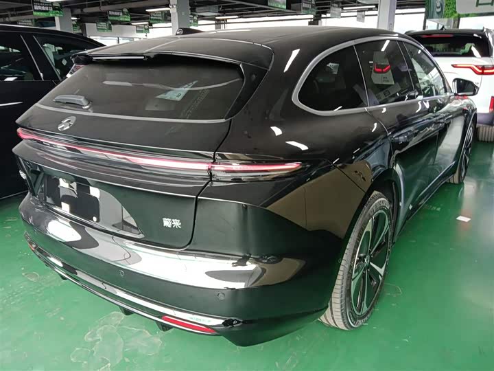 Фото 7 - Nio ET5T