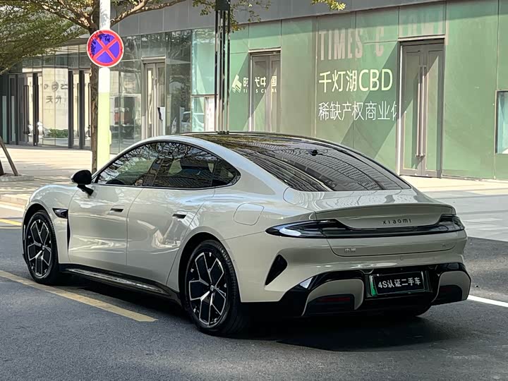 Фото 4 - Xiaomi SU7