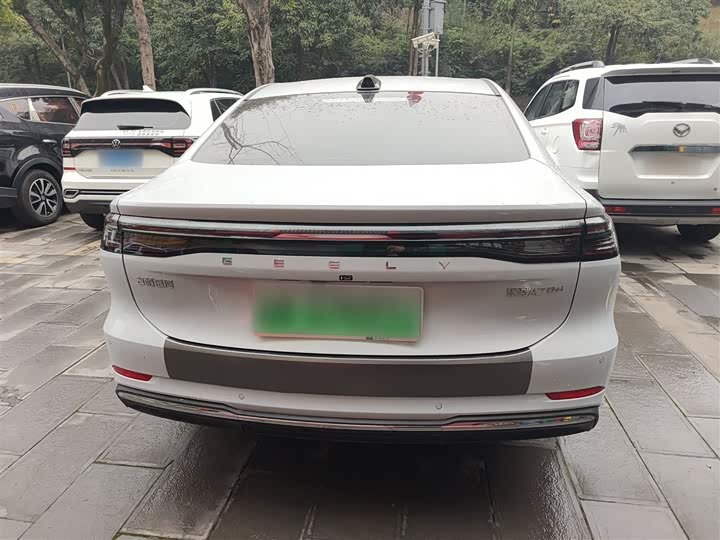 Фото 6 - Geely Galaxy A7
