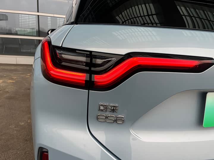 Фото 6 - Nio ES6