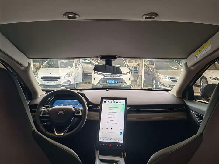 Фото 8 - XPeng G3