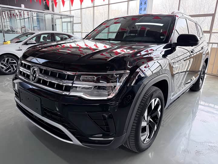 Фото 1 - Volkswagen Teramont Pro