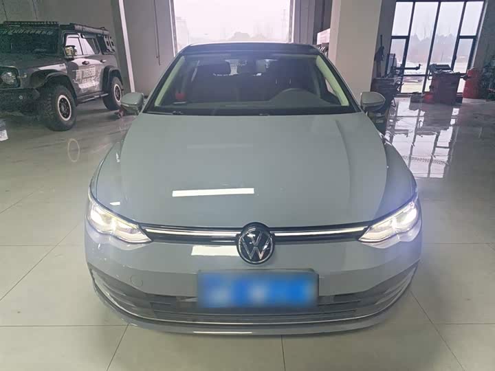 Фото 3 - Volkswagen Golf