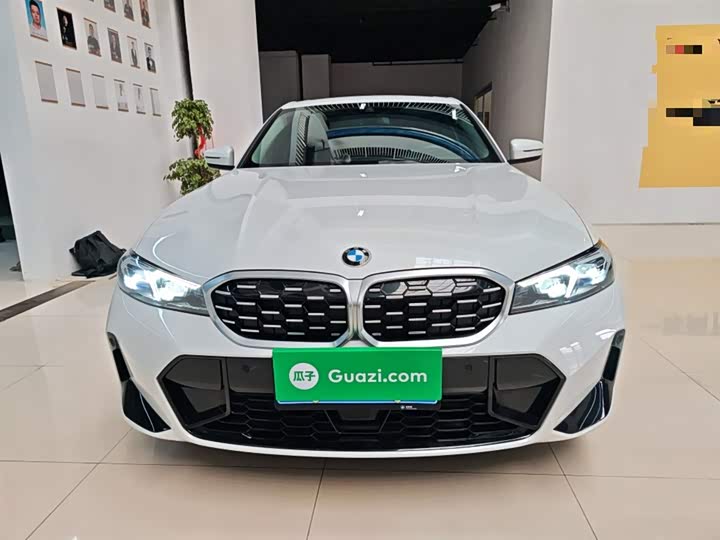 Фото 3 - BMW 3 Series