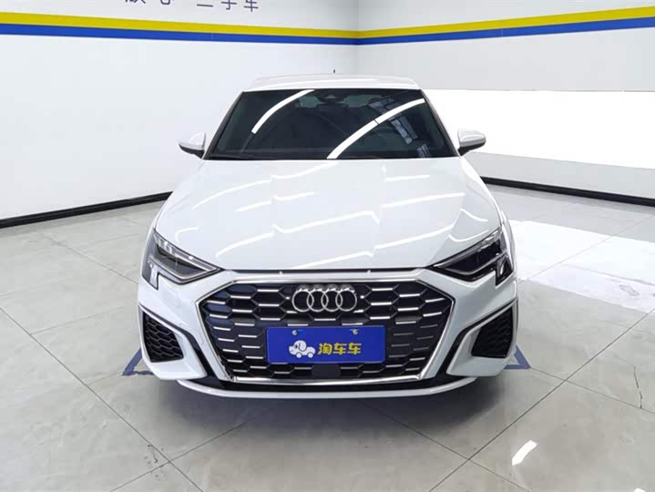 Фото 2 - Audi A3