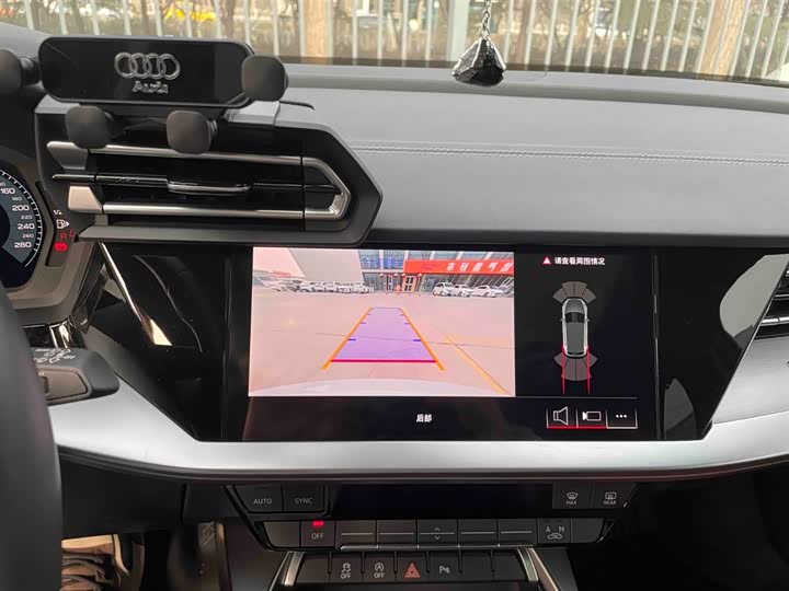 Фото 9 - Audi A3