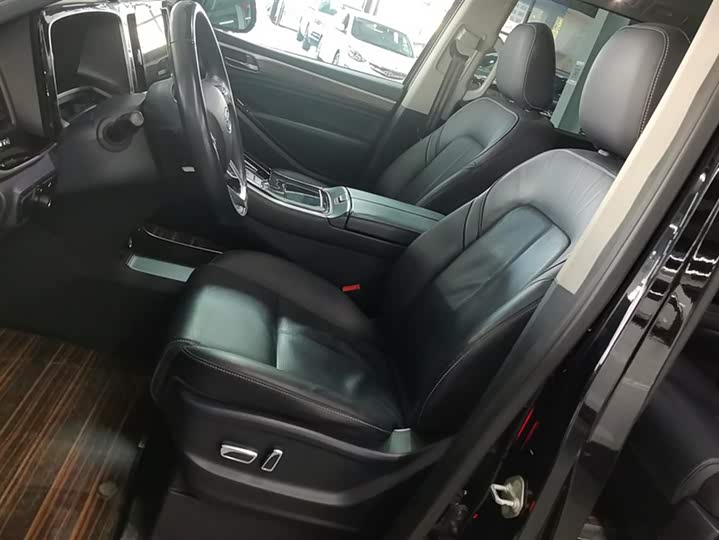 Фото 9 - GAC Trumpchi M8