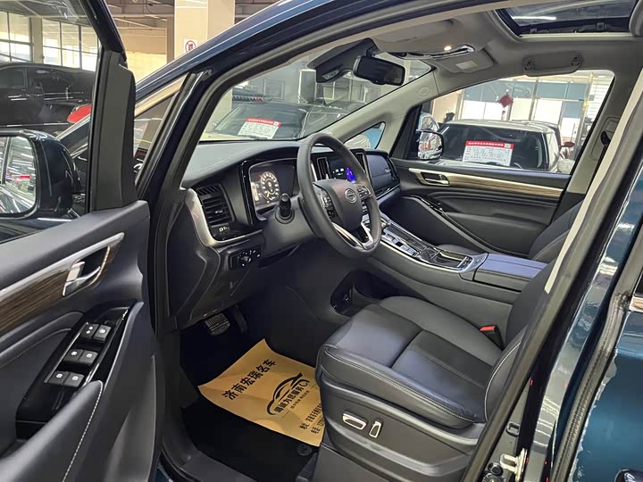 Фото 8 - GAC Trumpchi M8