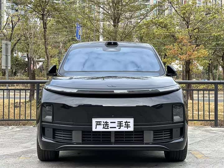 Фото 2 - LiXiang L9