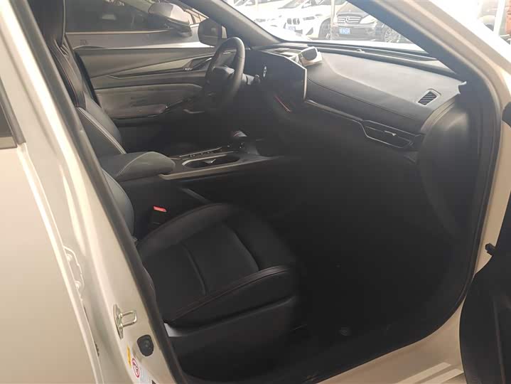 Фото 8 - Changan Oshan X5 Plus