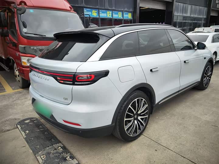 Фото 7 - Leapmotor C11