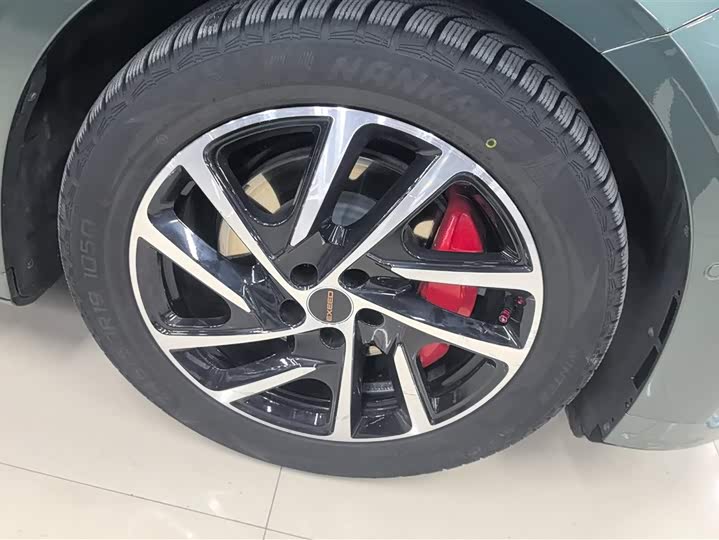 Фото 6 - Exeed Sterra ES