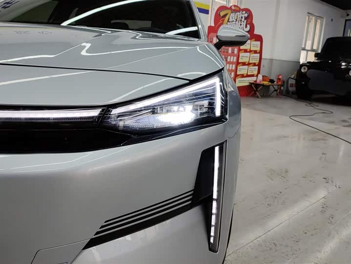 Фото 5 - Geely Galaxy L6