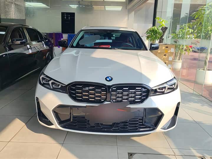 Фото 2 - BMW 3 Series