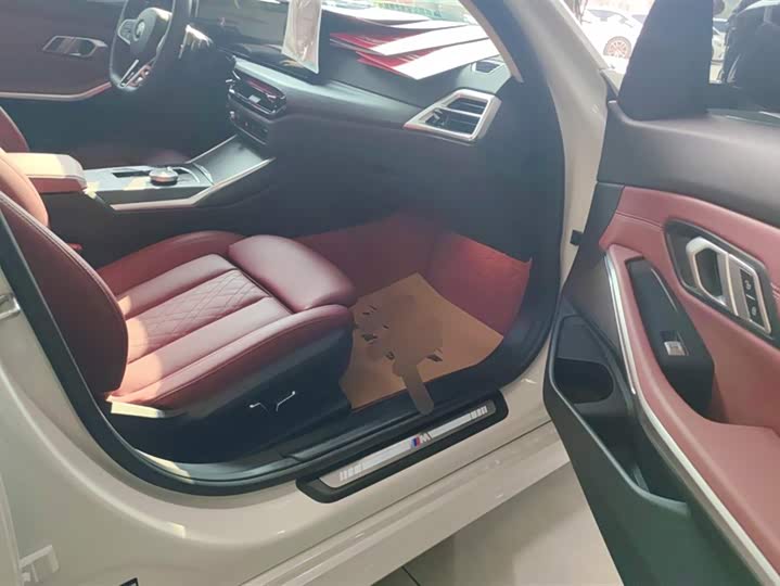 Фото 8 - BMW 3 Series