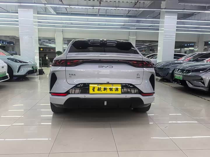 Фото 6 - BYD Song L