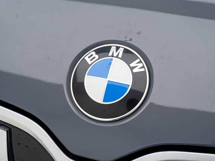 Фото 9 - BMW X1