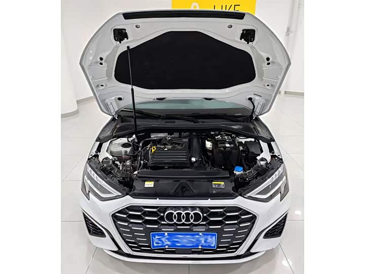 Фото 8 - Audi A3