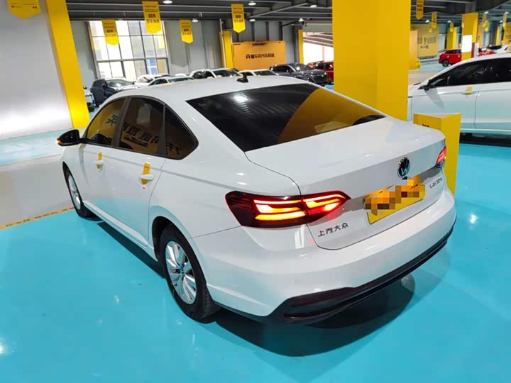 Фото 5 - Volkswagen Lavida